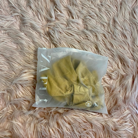 Zaful Ribbed one Shoulder Cutout One-Piece Swimsuit Deep Yellow Size: M - Picture 9 of 9